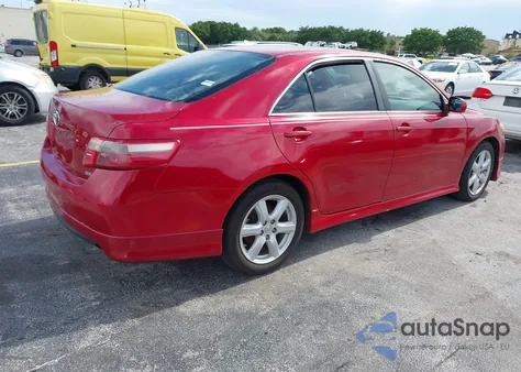 2008 Toyota Camry Se z USA, uszkodzony, nr VIN 4T1BE46KX8U210065